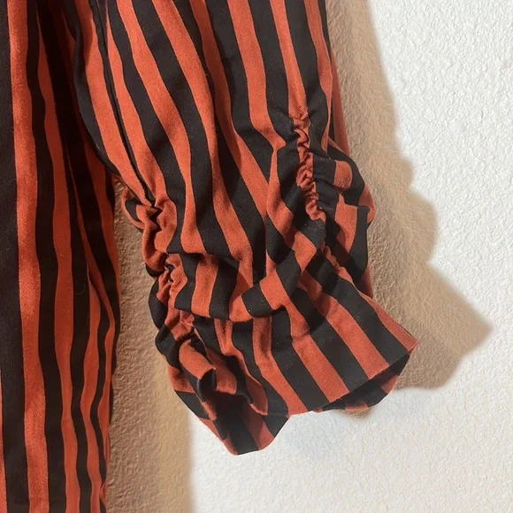 Zenobia Single button Striped Women’s Blazer - Picture 6 of 10